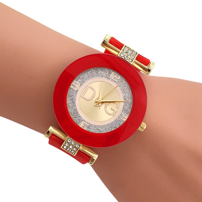 Luxury Watch For Women Silicon - огляд і ціна Luxury Watch Wallpaper