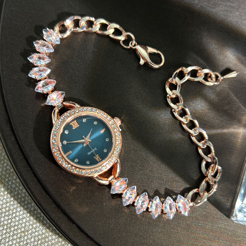 UTHAI CQ383 Fashionable Women  - огляд і ціна Luxury Watch Diamond