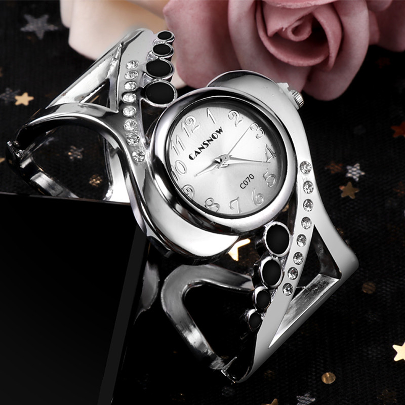 Women Bangle Wristwatch Crysta - огляд і ціна Luxury Watch Diamond