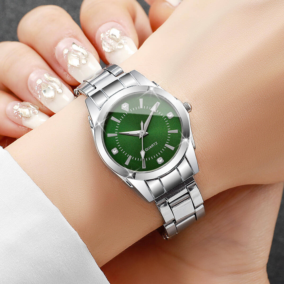 Luxury Rhinestone Women Watche - огляд і ціна Luxury Watch Travel Case