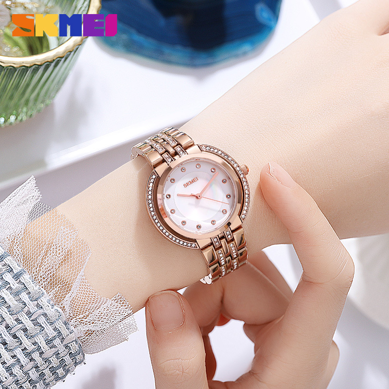 Womens Bracelet Quartz Watches - огляд і ціна Luxury Watch With Bracelet